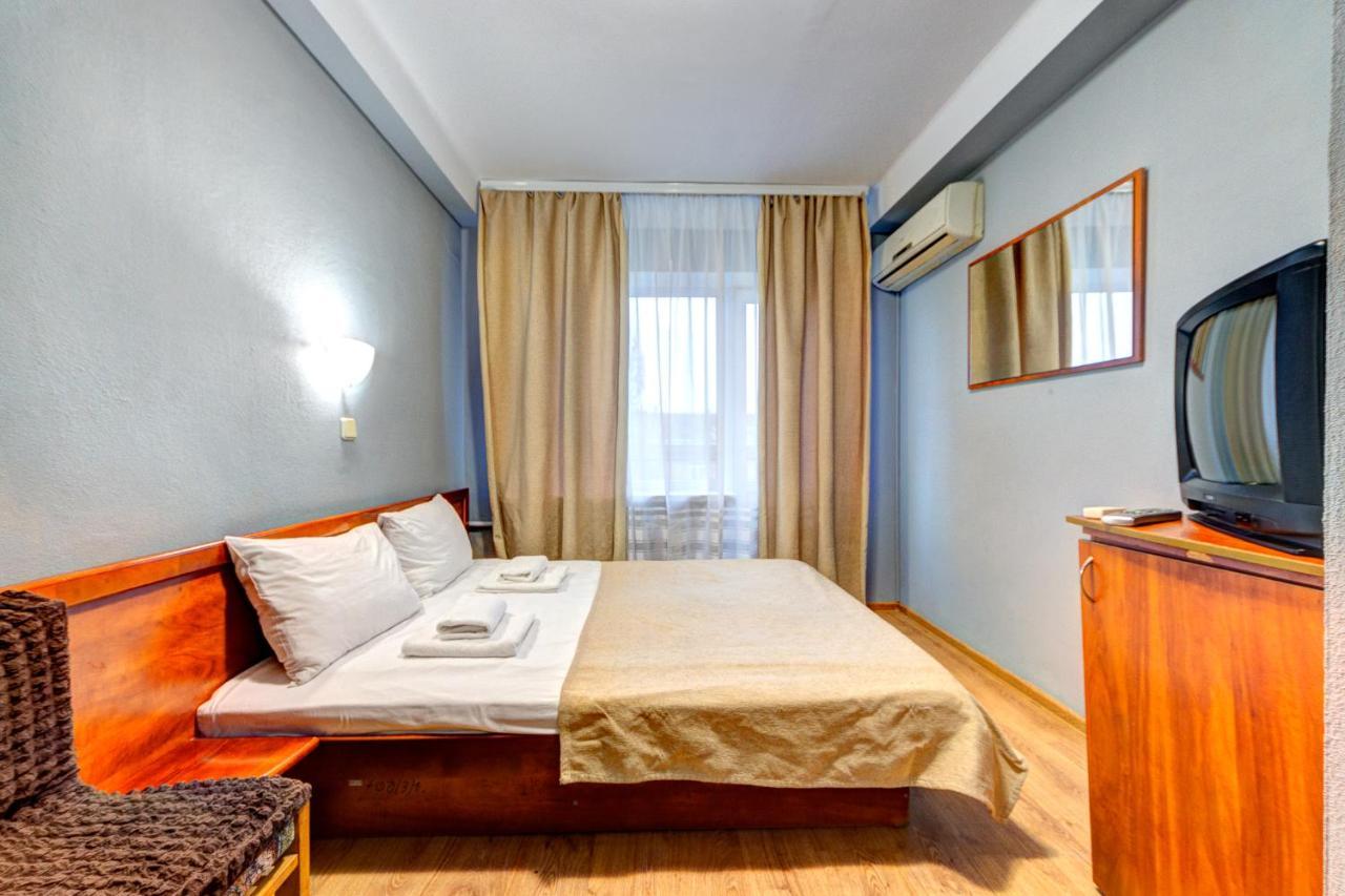 Holosiyvsky Hotel Kiev Eksteriør bilde
