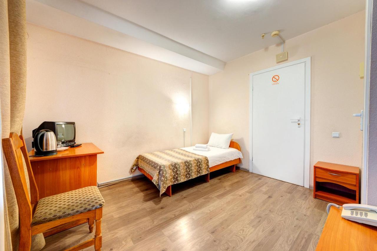Holosiyvsky Hotel Kiev Eksteriør bilde