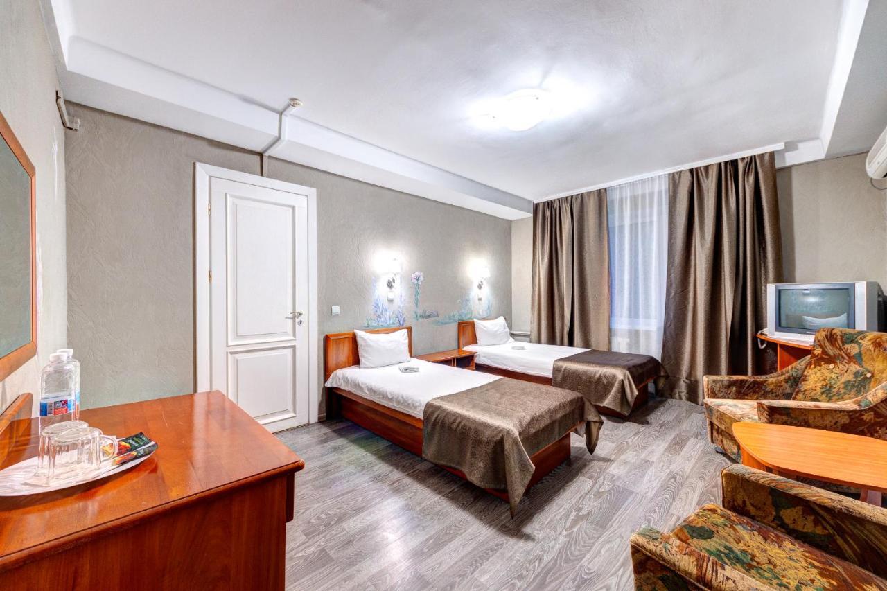 Holosiyvsky Hotel Kiev Eksteriør bilde