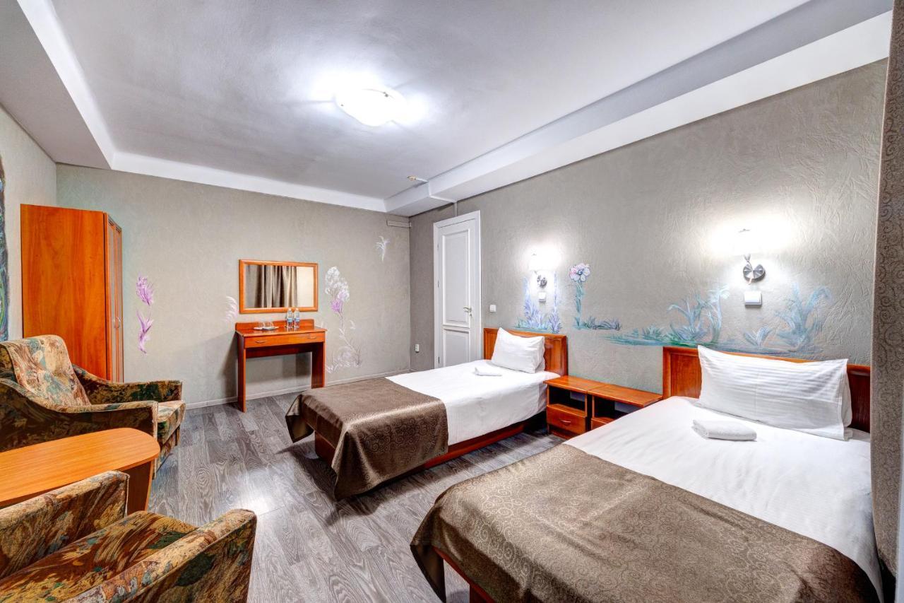 Holosiyvsky Hotel Kiev Eksteriør bilde
